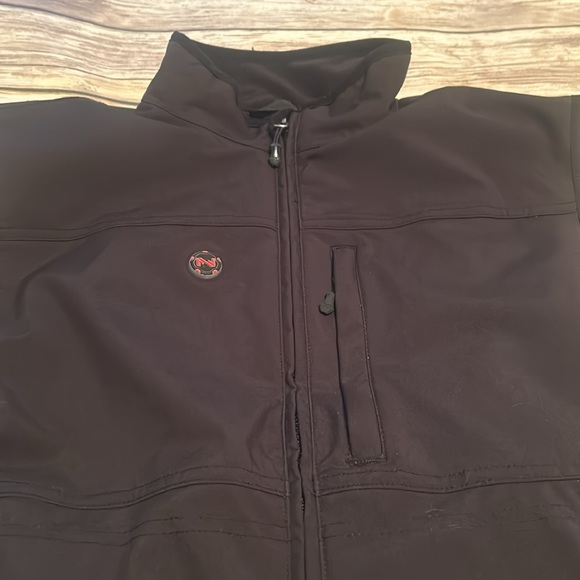 NWT The Fieldsheer Dual Power Water Resistant Heated Vest - Picture 4 of 8